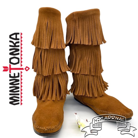 Minnetonka Shoes - EUC Minnetonka 3-Layer Fringe Moccasin Boot 1632, 7